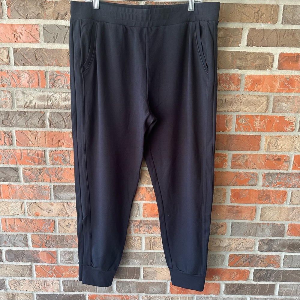 Fabletics Ankle Zipper Cropped Joggers Athleisure Exercise Black XXL